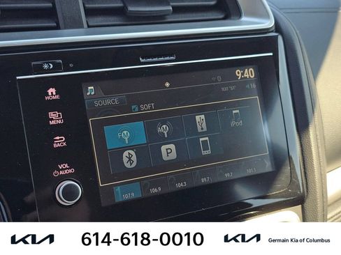 Used 2018 Honda Fit Sport image 27