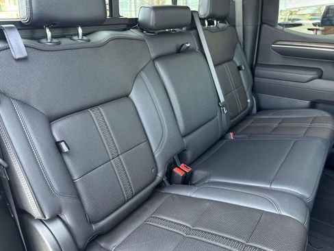 Used 2025 Chevrolet Silverado 1500 High Country w/ High Country Premium Package image 25