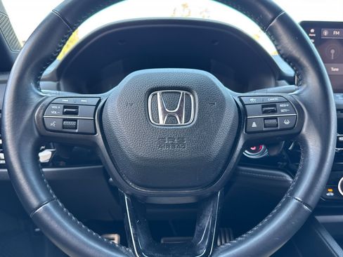 Used 2023 Honda Accord Sport image 17