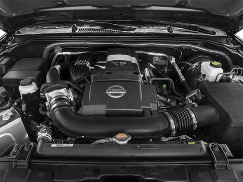 Used 2014 Nissan Frontier SV w/ SV Value Truck Package RWD image 15