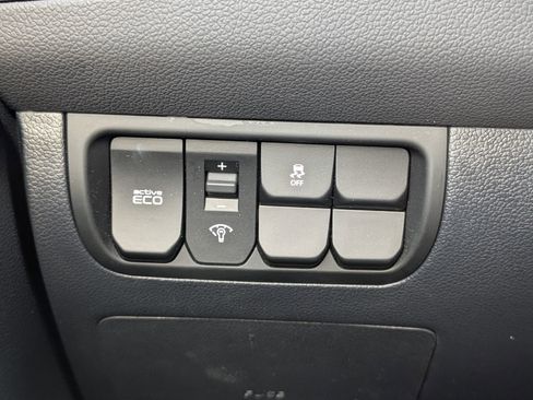 Used 2017 Kia Rio LX image 22