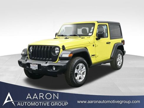 Used 2023 Jeep Wrangler Sport S image 1