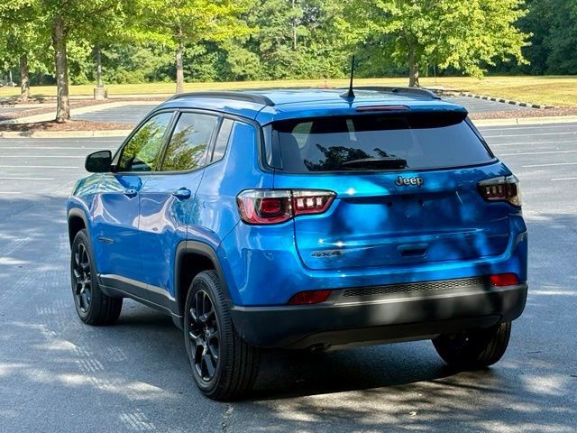 Used 2026 Jeep Compass Latitude AWD/4WD image 5