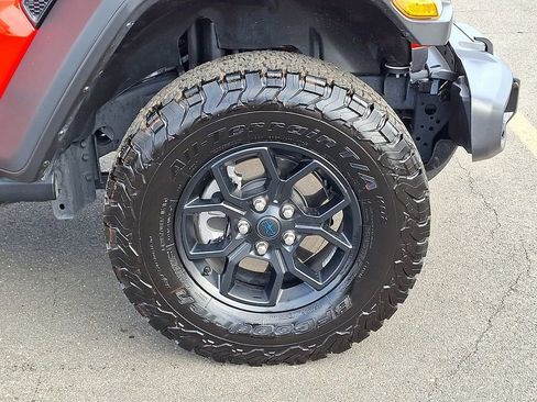 Certified 2025 Jeep Wrangler Unlimited Sport S 4xe image 8