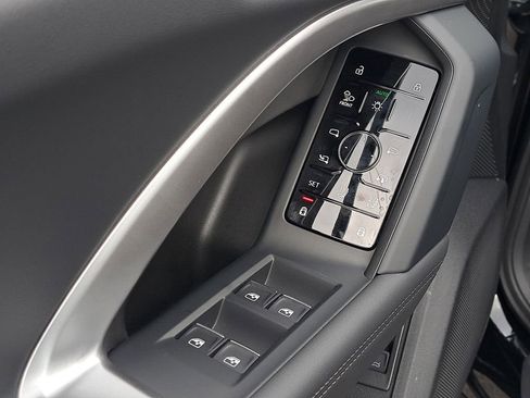 New 2025 Audi Q5 Premium Plus image 22