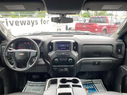 Used 2023 Chevrolet Silverado 3500 W/T w/ Gooseneck/5TH Wheel Package AWD/4WD image 18