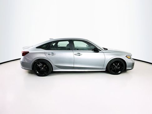Used 2025 Honda Civic Sport image 10