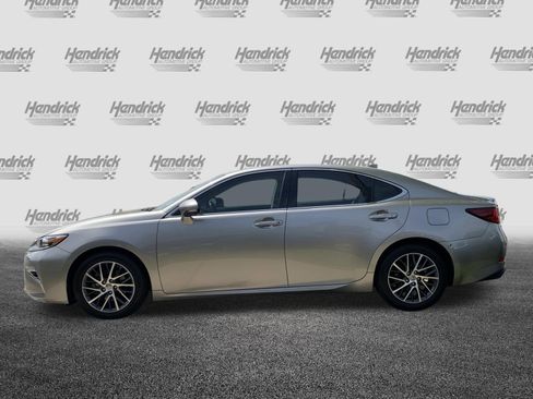 Used 2017 Lexus ES 350 w/ Luxury Package image 5