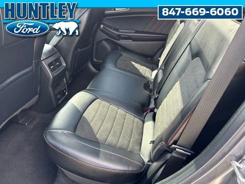 Used 2022 Ford Edge ST-Line AWD/4WD image 15