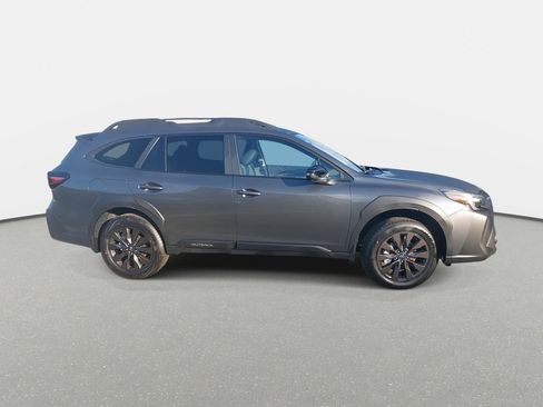 Certified 2025 Subaru Outback Onyx Edition image 3