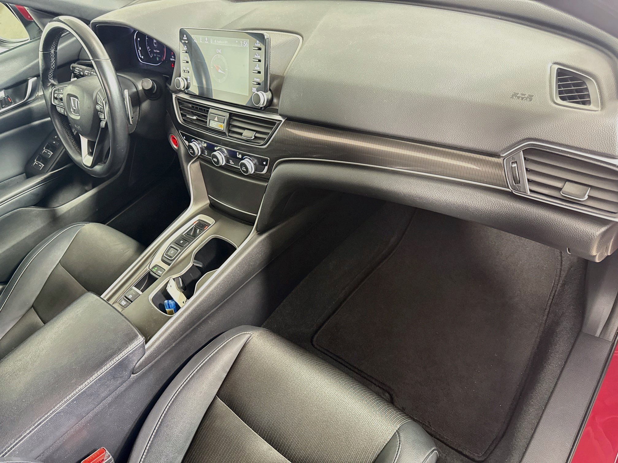 Used 2018 Honda Accord Sport image 31