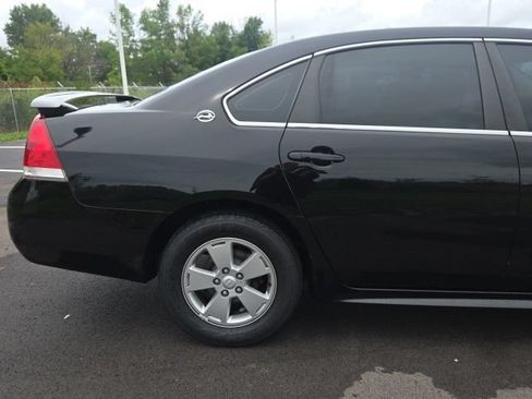 Used 2009 Chevrolet Impala LT FWD image 7