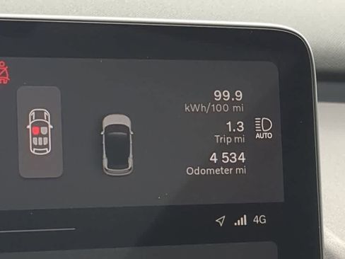 Certified 2025 Volvo EX30 Plus w/ Protection Package Premier image 30