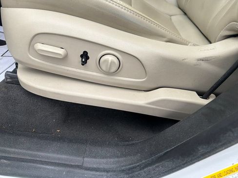 Used 2019 Buick Enclave Premium w/ Experience Buick Package AWD/4WD image 15