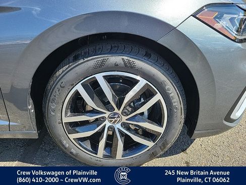 New 2026 Volkswagen Jetta SE FWD image 20
