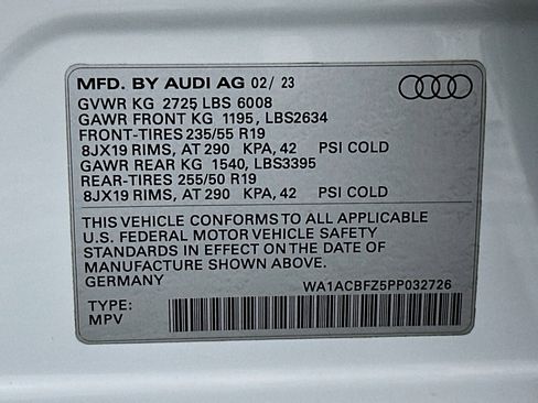 Used 2023 Audi Q4 e-tron Premium w/ Convenience Package image 24