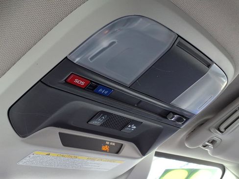 Certified 2023 Subaru Crosstrek 2.0i Premium image 13