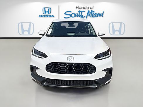 Used 2024 Honda HR-V LX image 2