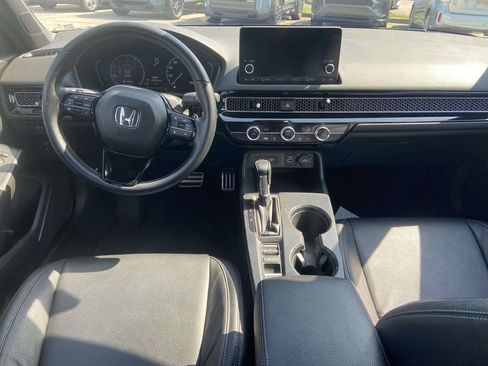 Used 2022 Honda Civic Sport image 11