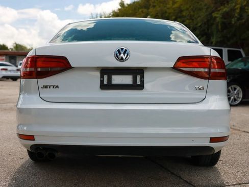 Used 2016 Volkswagen Jetta S FWD image 5