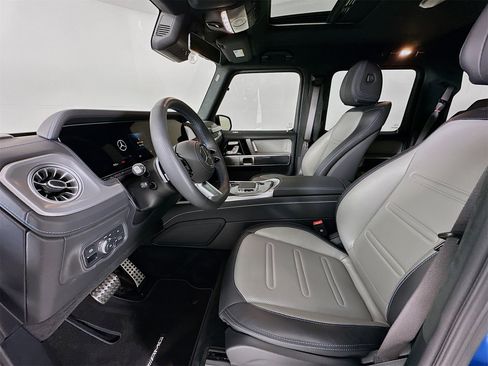 Certified 2025 Mercedes-Benz G 580 w/ EQ Technology image 23