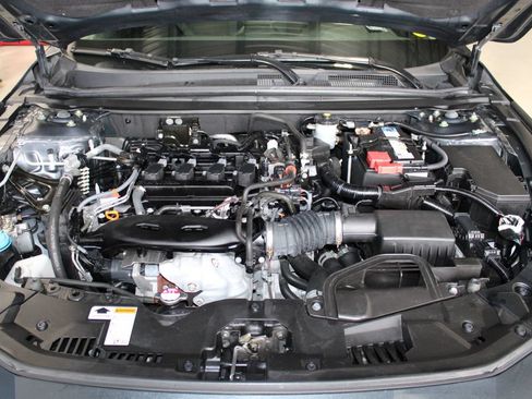 Used 2023 Honda Accord EX image 8
