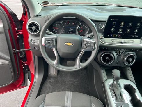 Certified 2026 Chevrolet Blazer LT FWD image 13