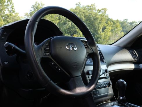 Used 2012 INFINITI G37 x Sedan w/ Premium Pkg AWD/4WD image 27
