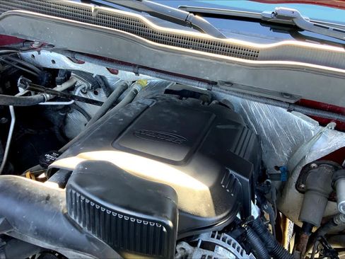 Used 2015 Chevrolet Silverado 2500 LTZ w/ LTZ Plus Package image 28