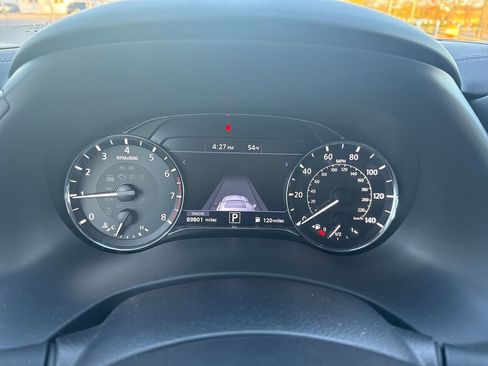 Used 2021 INFINITI QX80 Premium Select w/ Cargo Package image 16