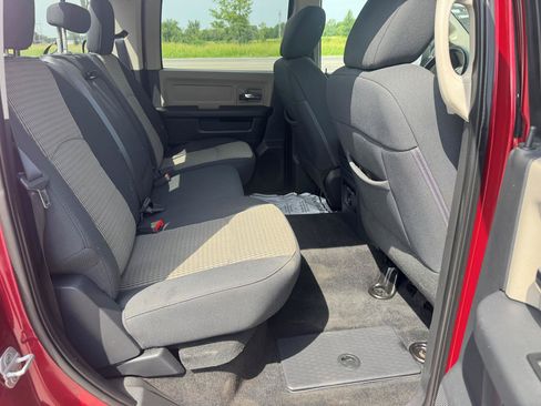 Used 2012 RAM 2500 SLT w/ Luxury Group AWD/4WD image 10