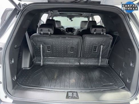Used 2023 Chevrolet Traverse RS w/ LPO, Floor Liner Package image 32