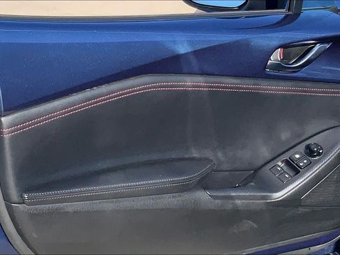 Used 2019 MAZDA MX-5 Miata RF Grand Touring image 17