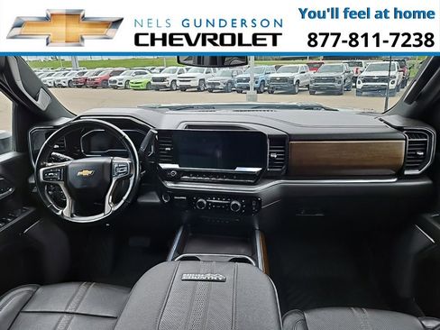 Used 2024 Chevrolet Silverado 3500 High Country w/ Z71 Off-Road Package AWD/4WD image 15