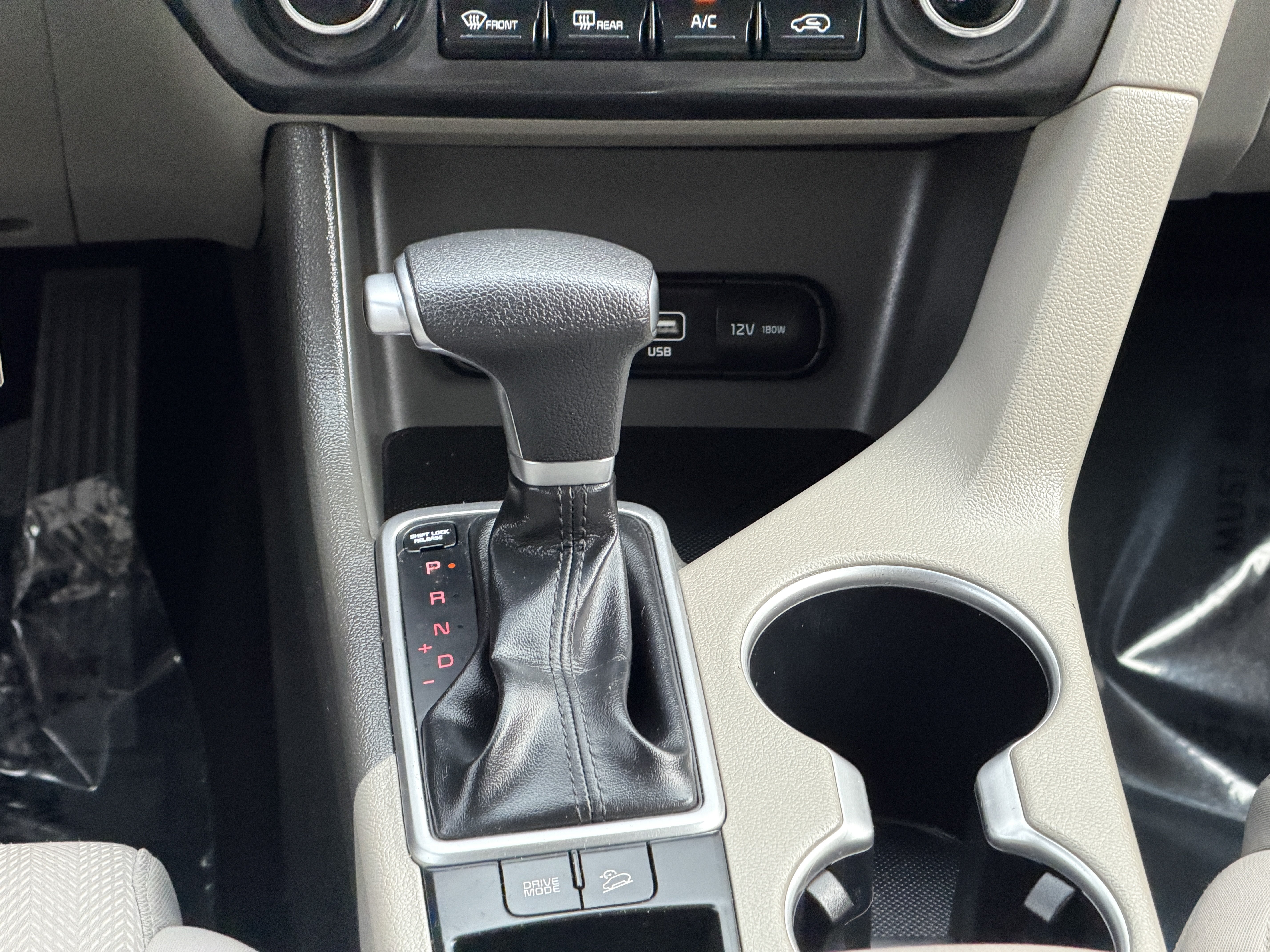 Used 2019 Kia Sportage LX FWD image 16