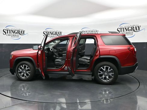 Used 2023 GMC Acadia SLT FWD image 37