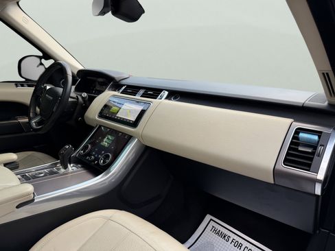 Used 2020 Land Rover Range Rover Sport HSE image 44