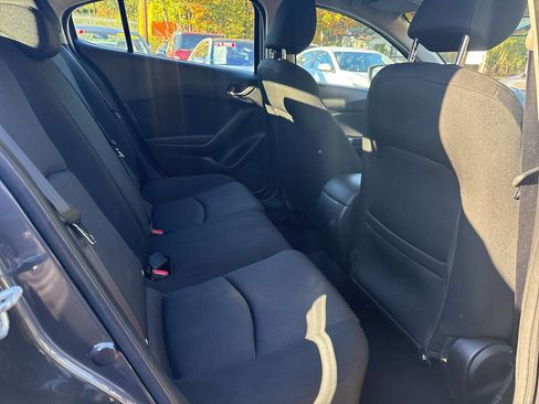 Used 2015 MAZDA MAZDA3 i Sport image 13