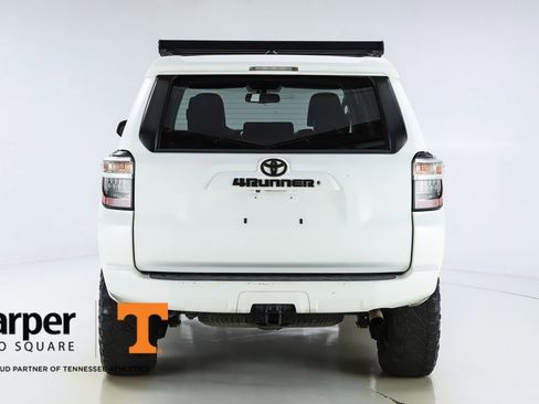 Used 2014 Toyota 4Runner 4WD image 8