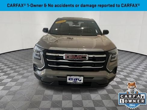 Used 2026 GMC Terrain Elevation AWD/4WD image 2
