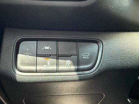 Used 2019 Hyundai Santa Fe Limited FWD image 34