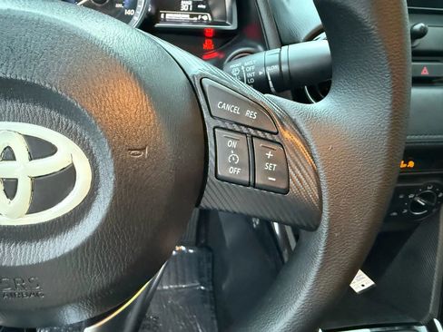 Used 2017 Toyota Yaris iA image 15