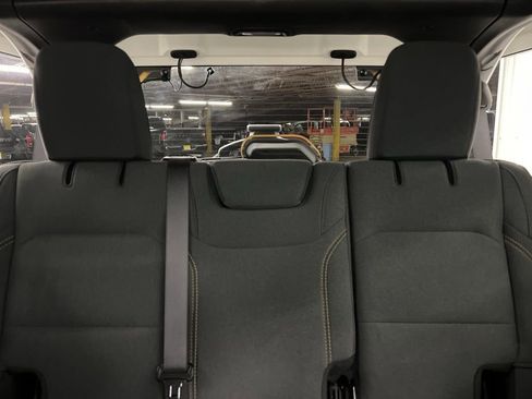 Used 2024 Jeep Wrangler Sport S image 25