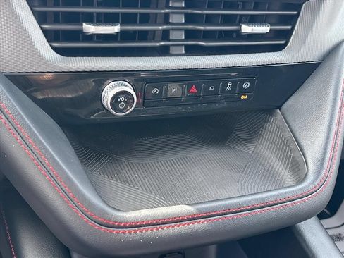 Used 2026 Ford Explorer ST AWD/4WD image 34