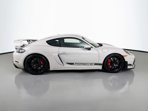Used 2020 Porsche 718 Cayman GT4 image 8