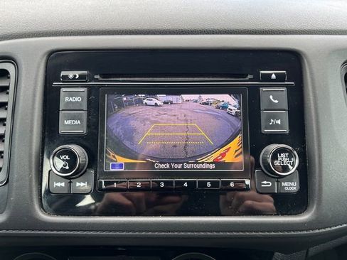 Used 2022 Honda HR-V LX image 26