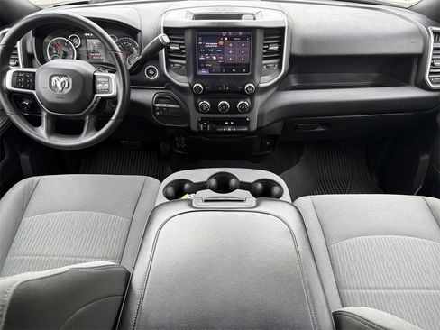 Used 2022 RAM 2500 Big Horn w/ Cold Weather Group image 17