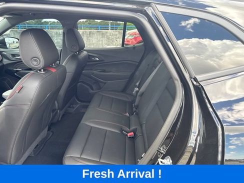 Used 2026 Chevrolet Trax RS w/ Driver Confidence Package FWD image 3