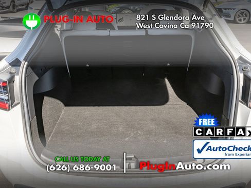 Used 2021 Tesla Model Y Long Range image 15