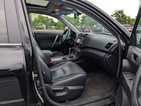 Used 2013 Toyota Highlander SE AWD/4WD image 15
